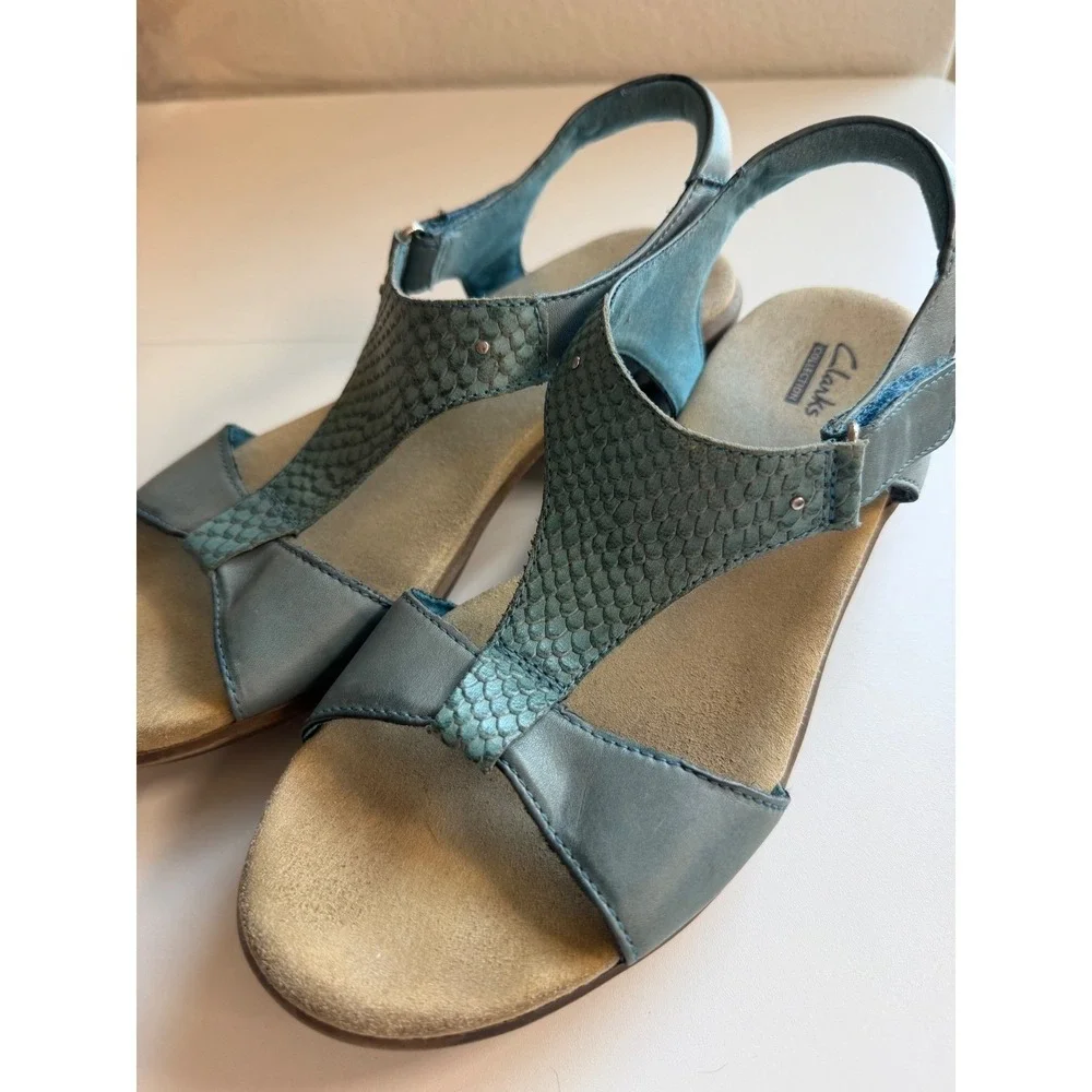 Clarks Collection Blue Leather Snakeskin Texture Slingback Sandals Womens 8.5 M